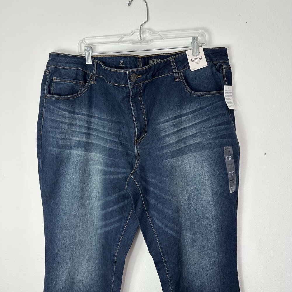 SO Womens Jeans Womens Size‎ 24 New Bootcut Low Rise Stretch Comfort Dark Wash - Picture 2 of 9